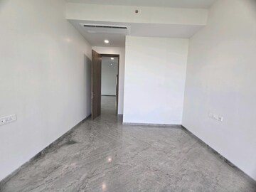 Room in 3 BHK Apartment at Prestige Jasdan Classic, Mahalaxmi – for Sale