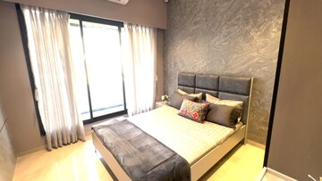 Master Bedroom in 3 BHK Apartment at Shiv Sai Paradise, Majiwada – for Sale