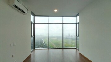 Room in 3 BHK Apartment at Piramal Mahalaxmi, Mahalaxmi – for Sale