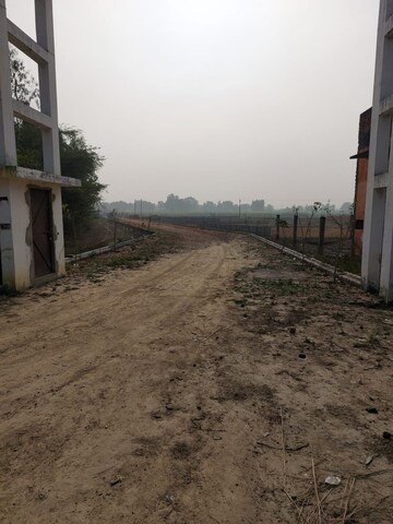  Plot – Exterior View View at Raebareli Road - for Sale