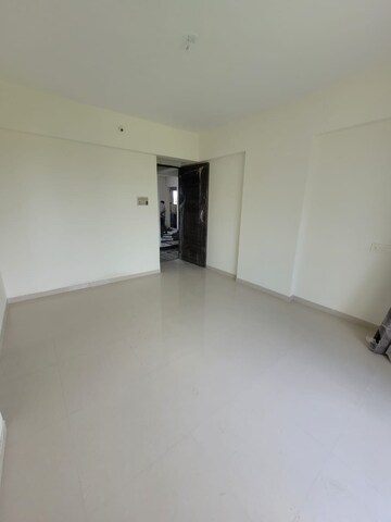 Room in 2 BHK Apartment at Lonkar Celestia, Mundhwa – for Sale