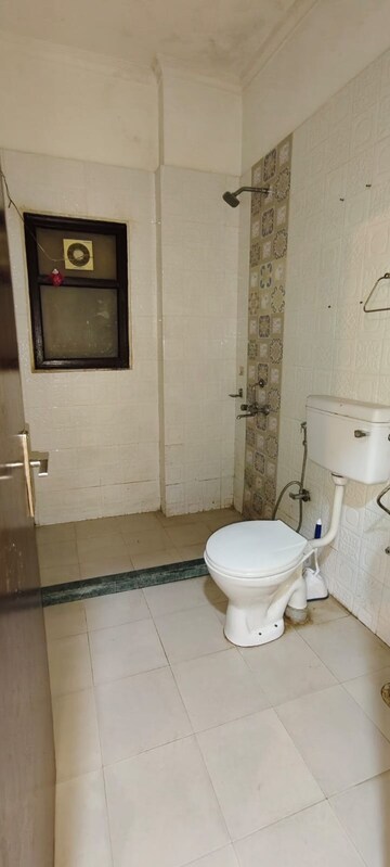 Bathroom in 1 BHK Builder Floor at Greenwood City, Sector 40 – for Rent