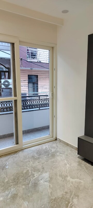 Room in 2 BHK Apartment at Mahavir Enclave 1 – for Sale