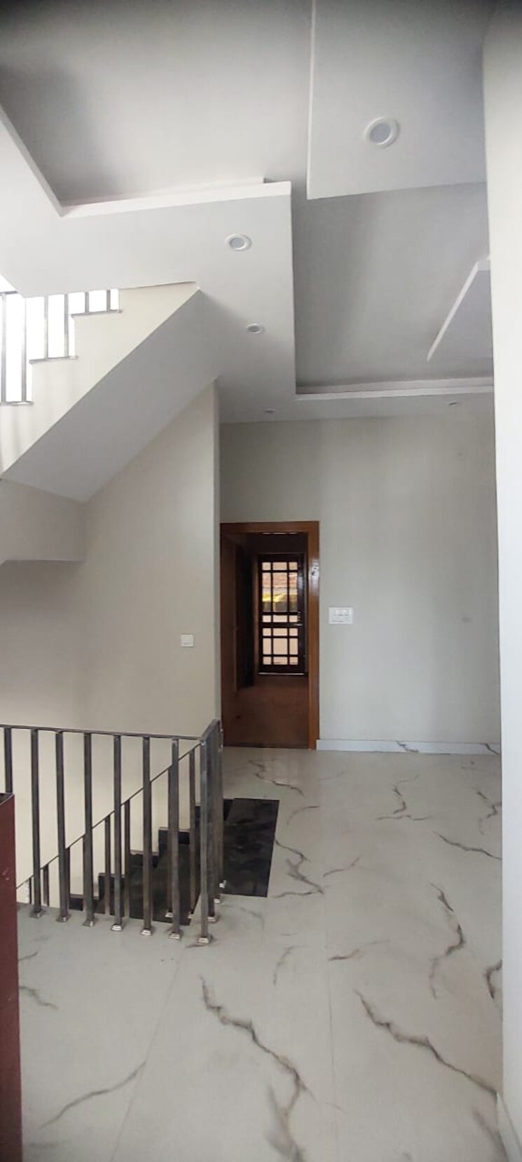 undefined, sahastradhara road 4 Bedroom 2500 Sq.Ft. Independent House In Sahastradhara Road Dehradun 8001459