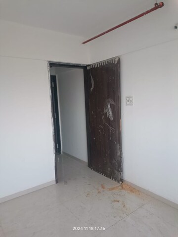 Room in 1 BHK Apartment at Sukhwani Hermosa Casa, Mundhwa – for Sale