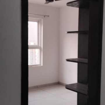 Room in 2 BHK Apartment at Rishita Manhattan, Sarsawan – for Rent