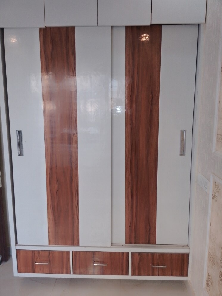 Room, sector 123 3 Bedroom 115 Sq.Yd. Apartment In Sector 123 Mohali 8001561