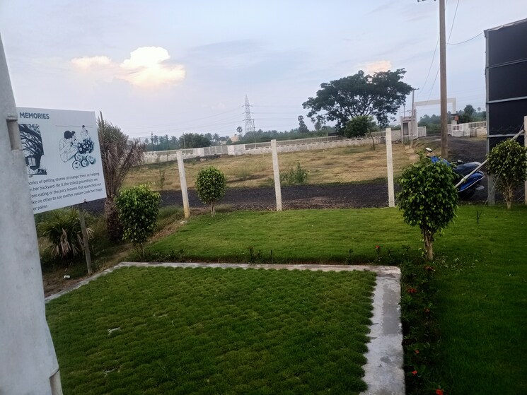 Garden, kelambakkam  700 Sq.Ft. Plot In Kelambakkam Chennai 8001513