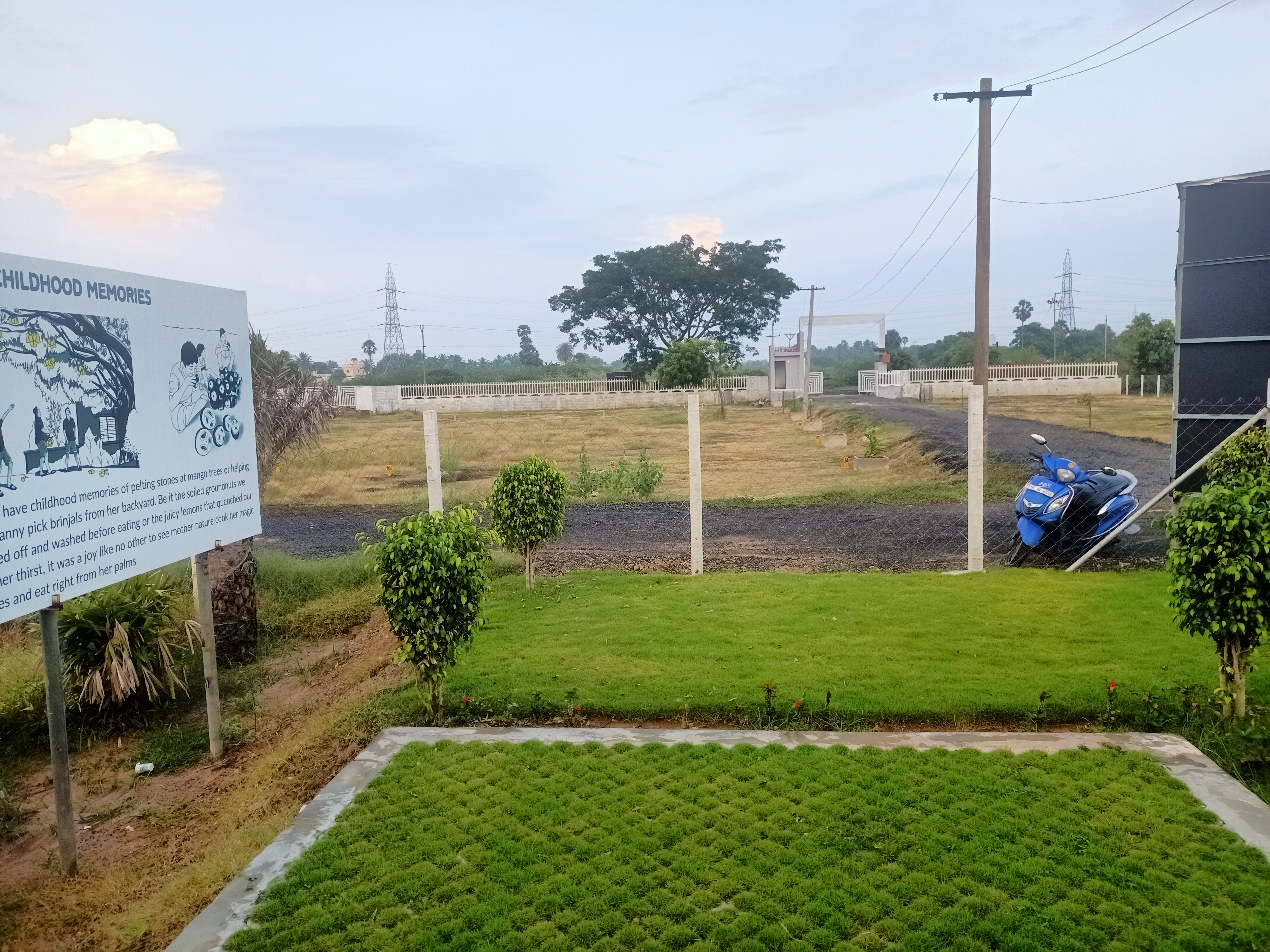 Plot For Sale in Kelambakkam