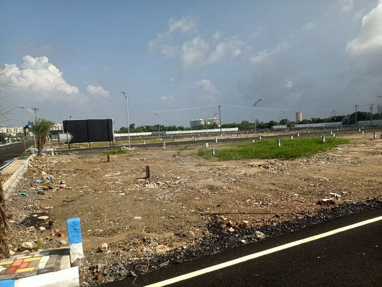 undefined, kelambakkam  650 Sq.Ft. Plot In Kelambakkam Chennai 8001520