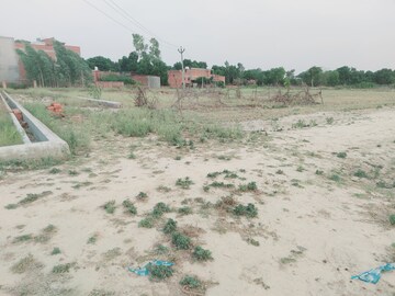  Plot For Sale in Gosainganj