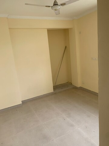 Room in 2 BHK Apartment at KW Srishti, Raj Nagar Extension – for Rent