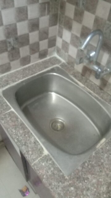 Furnished Amenities in 1 BHK Apartment at Sector 10 Greater Noida – for Sale