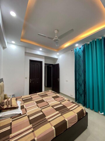 Bedroom in 3 BHK Apartment at Elite Golf Green, Sector 79 – for Rent