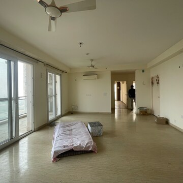 Room in 3 BHK Apartment at Conscient Heritage Max, Sector 102 – for Rent