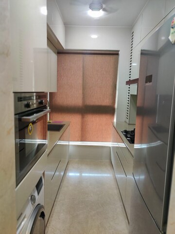 Master Bedroom in 2 BHK Apartment at Hiranandani Castle Rock, Powai – for Rent
