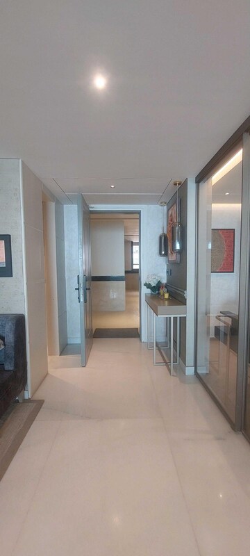  4 BHK Apartment at Lokhandwala Minerva Mahalaxmi, Mahalaxmi – for Sale