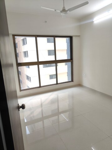 Master Bedroom in 3 BHK Apartment at Rajesh Raj Infinia, Malad West – for Rent