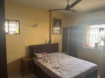 Bedroom in 1 BHK Apartment at Mulund West – for Rent