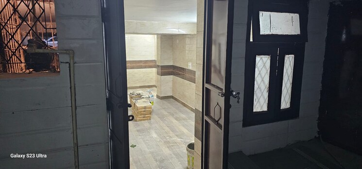 Room, pul pehlad pur 3 Bedroom 900 Sq.Ft. Builder Floor In Pul Pehlad Pur Delhi 8001712