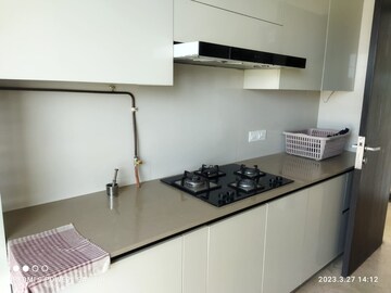  2 BHK Apartment at Hiranandani Atlantis, Powai – for Sale