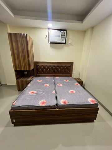Bedroom in 1 RK Builder Floor at Sector 41 – for Rent