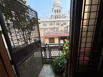 Balcony in 4 BHK Builder Floor at Fateh Nagar – for Sale