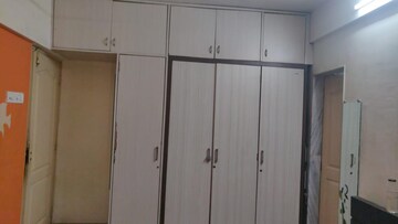 Furnished Amenities in 3 BHK Apartment at Sai Siddhi Tower, Ghatkopar East – for Rent