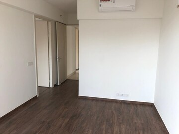 Room in 3 BHK Apartment at Bestech Park View Grand Spa, Sector 81 – for Sale