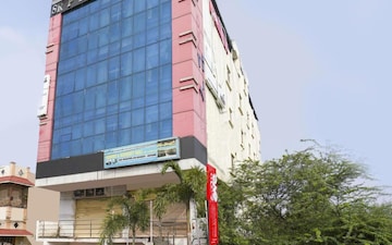 Showroom For Sale in Rtc Complex
