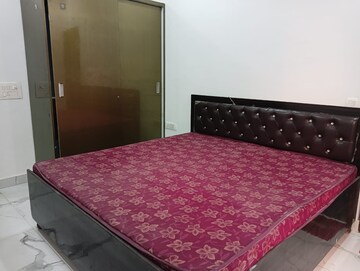 Bedroom in 3 BHK Apartment at Sector 57 – for Rent