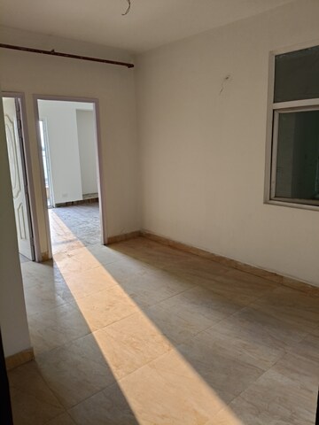 Room in 2 BHK Apartment at Migsun Roof, Raj Nagar Extension – for Sale