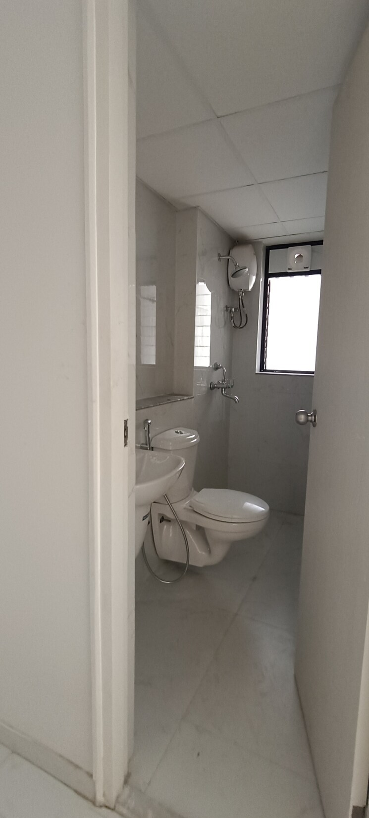 Bathroom, runwal-gardens 1 Bedroom 465 Sq.Ft. Apartment In Dombivli East Thane 8001965