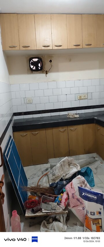 3 BHK Apartment For Rent in Sector 6, Dwarka
