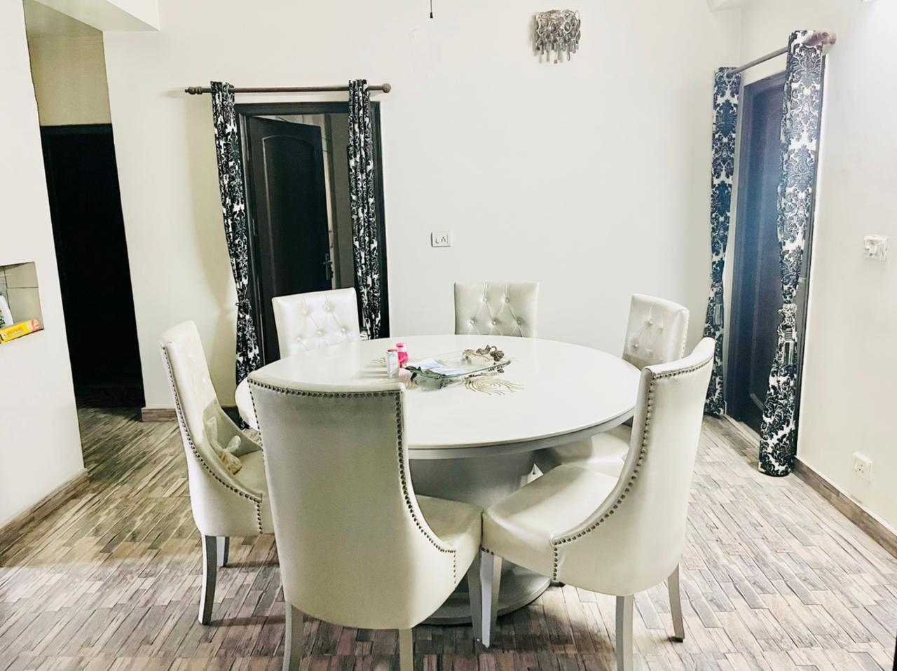 3 BHK + Servant Room Apartment For Sale in Dharam Putra Apartment