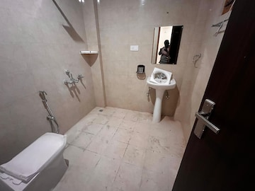 Bathroom in 2 BHK Independent House at Gomti Nagar – for Rent
