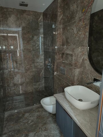 Bathroom in 3 BHK Builder Floor at Ansal Sushant Lok I, Sector 43 – for Rent