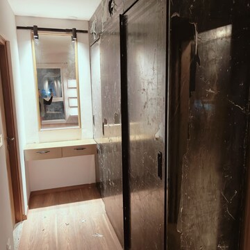 Bathroom in 3 BHK Apartment at Mahindra Luminare, Sector 59 – for Rent