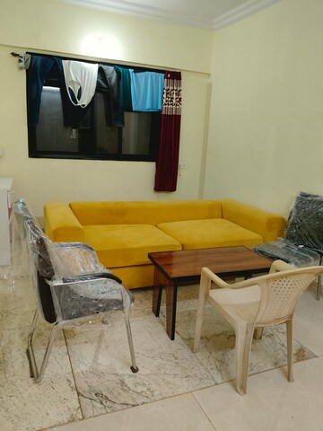Room in  Pg at New Madha Colony – for Rent