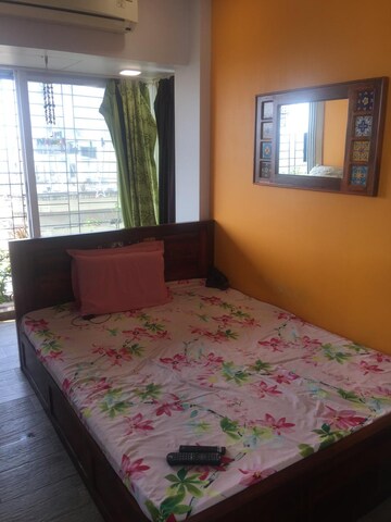 Bedroom in 1 BHK Apartment at Andheri West – for Rent