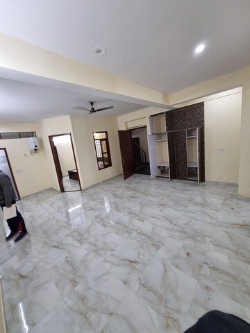 Room in 1 BHK Independent House at Palam Vihar Residents Association, Palam Vihar – for Rent