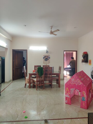 Bedroom in 2 BHK Independent House at Ansal Plaza Sector-23, Sector 23 – for Rent