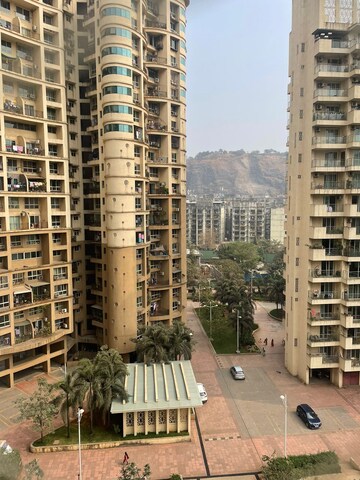2 BHK Apartment – Exterior View View at Nahar Lilium Lantana, Chandivali - for Sale