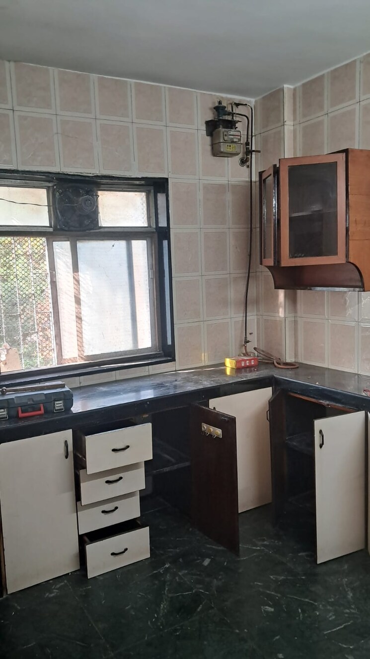 Kitchen, shree-dattaguru-chs-chembur 2 Bedroom 850 Sq.Ft. Apartment In Chembur Mumbai 8002245