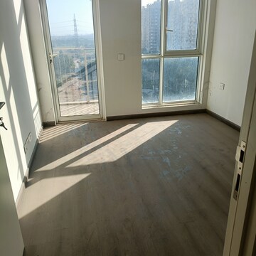 Balcony in 3 BHK Apartment at Orchid Petals, Sector 49 – for Rent
