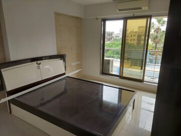 Bedroom in 2 BHK Apartment at Bandra West – for Rent