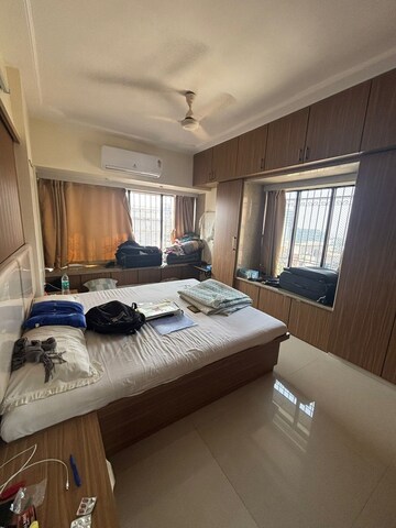 Bedroom in 2 BHK Apartment at Bandra West – for Rent