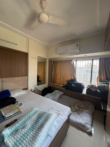 Bedroom in 2 BHK Apartment at Bandra West – for Rent
