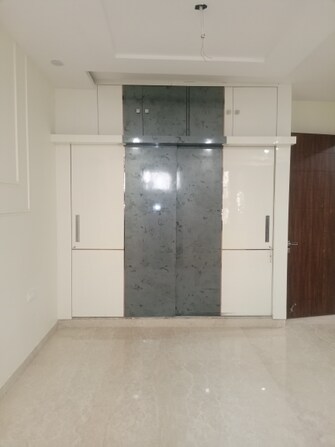 3 BHK Apartment For Rent in Sarvdharm RWA Mukherjee Nagar Delhi  8002288