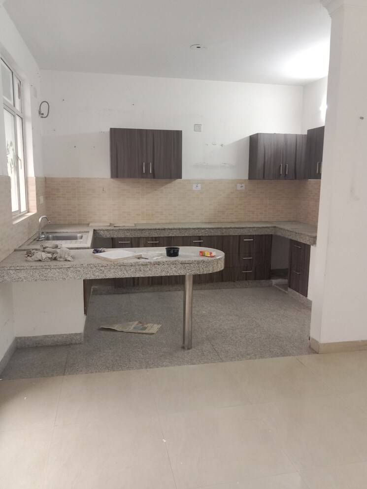 Kitchen, raheja-vedaanta 2 Bedroom 1432 Sq.Ft. Apartment In Sector 108 Gurgaon 8002358
